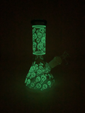 Nameless Glass Glow in the Dark Scream Beaker Skull Water Pipe - 8"